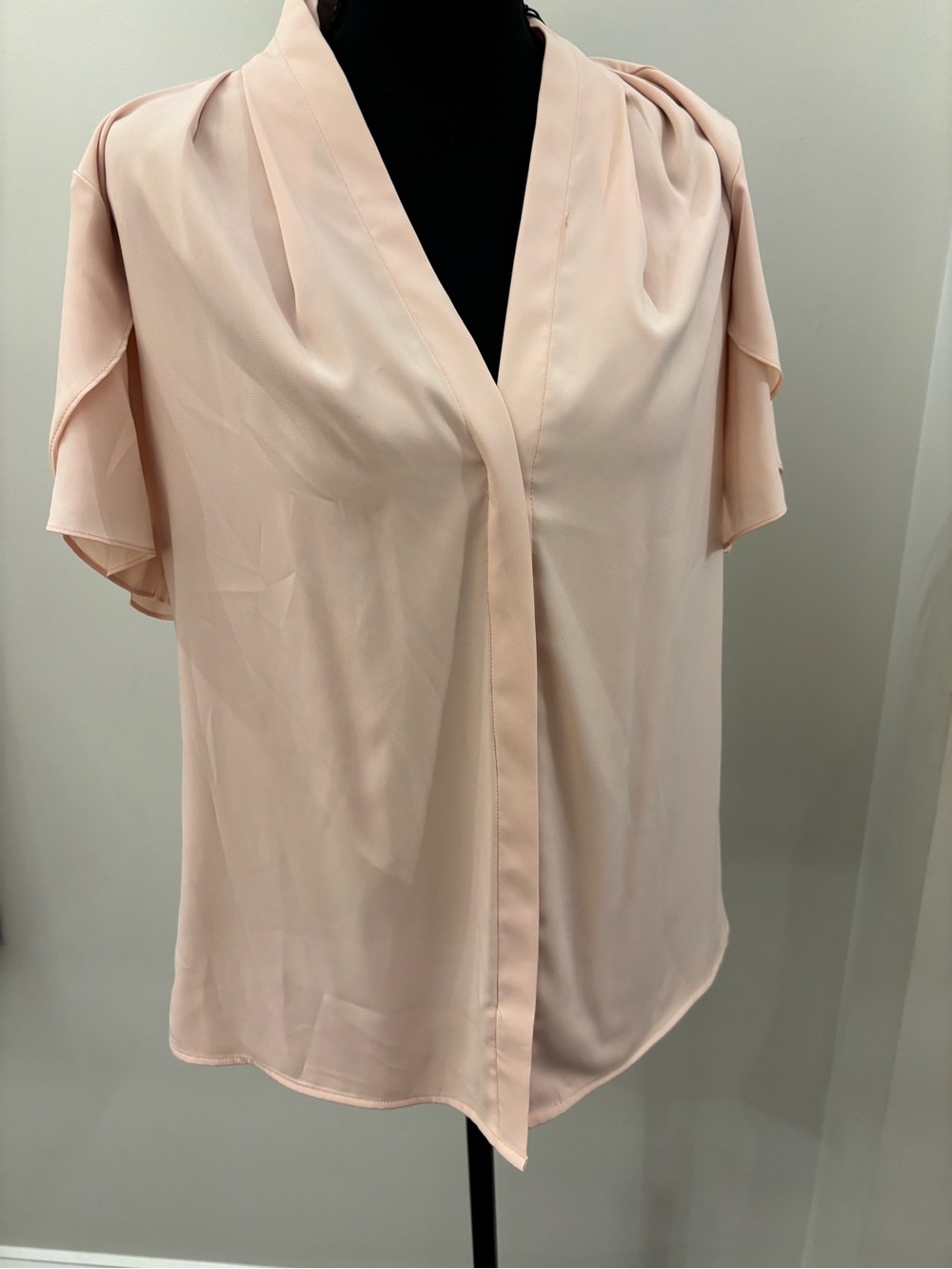 Calvin Klein Light Blush V-Neck Flutter Sleeve Blouse - Picture 1 of 4